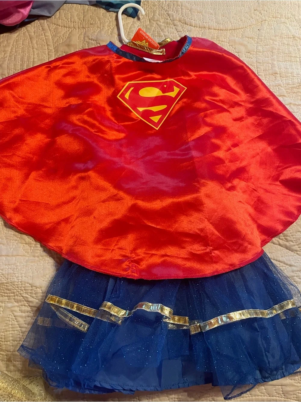 Lot of 6 Costumes Disney Vampirina Sophia Snow White Ana